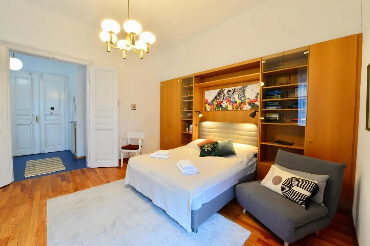 Charming With Balcony In Hip & Trendy Margareten Vienna 0*,  Austria